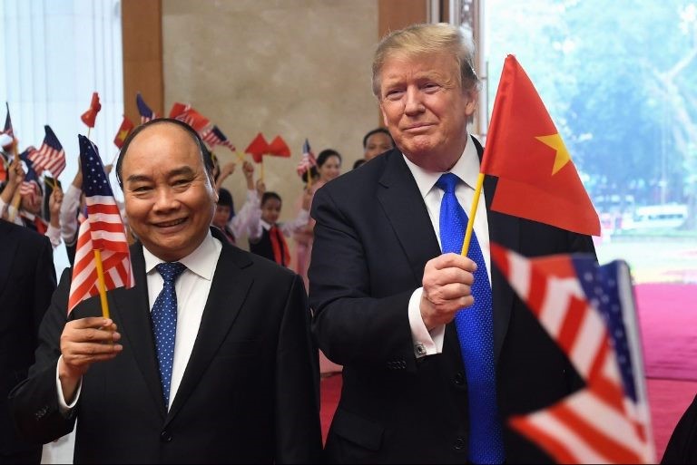 ベトナム駐在員必見：共産党・社会主義を知る者がビジネスを制する：当時のアメリカ首相とベトナム首相