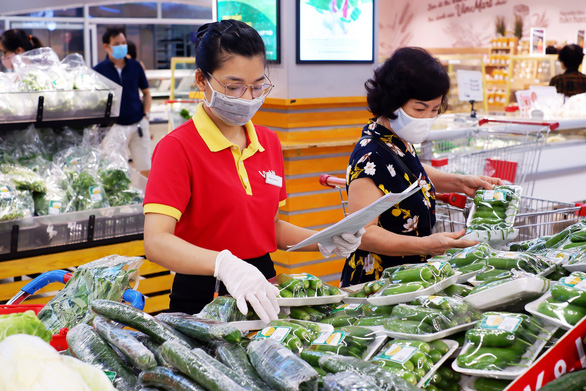 ベトナム企業M&A・買収事例10選：成功要因を徹底解説:Winmart店内。生鮮食品も販売され、小型スーパーのようなイメージに近い