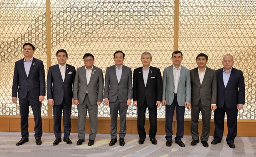 チャン・ルー・クアン副首相と経団連の代表者　出所：現地メディア　